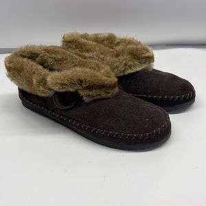 Merona brown slippers